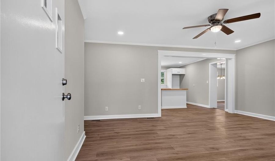128 Englewood Dr, Archdale, NC 27263 - 4 Beds, 2 Bath