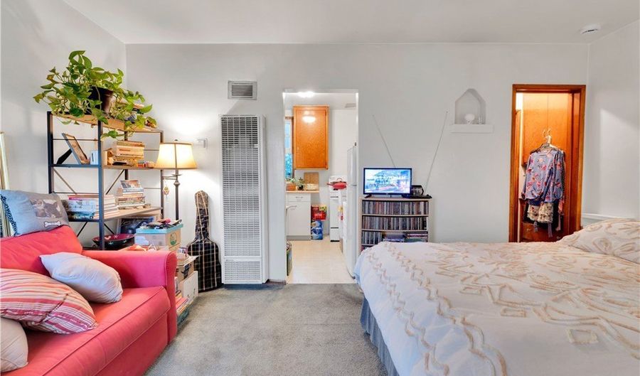 30 N 1st St 7, Alhambra, CA 91801 - 0 Beds, 1 Bath