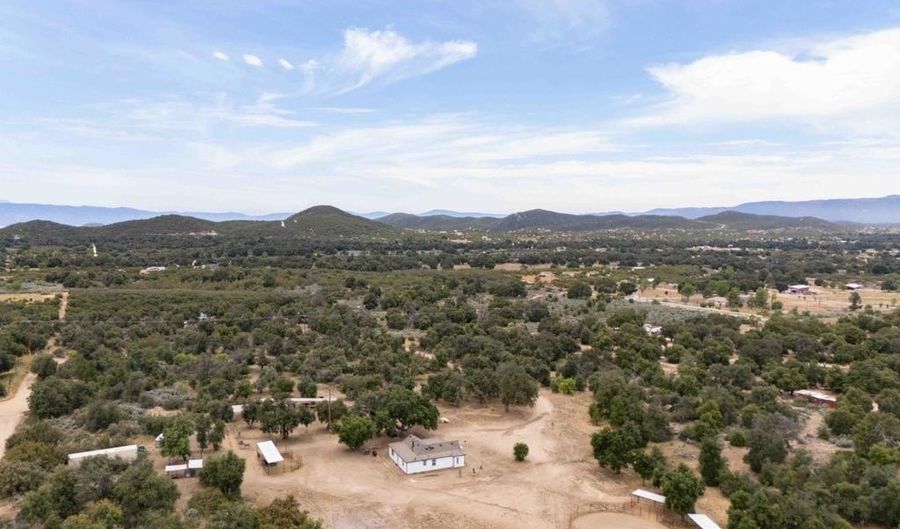 30578 Chihuahua Valley Rd, Warner Springs, CA 92085 - 2 Beds, 2 Bath