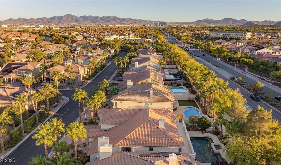 4065 Abernethy Forest Pl, Las Vegas, NV 89141 - 5 Beds, 4 Bath