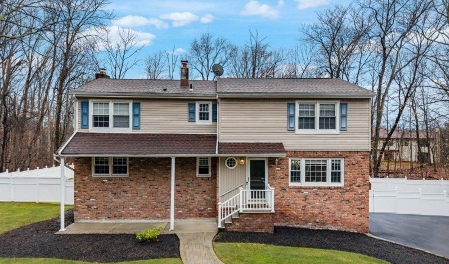 6 Hillsdale Ter, Alloway, NJ 07461 - 5 Beds, 3 Bath