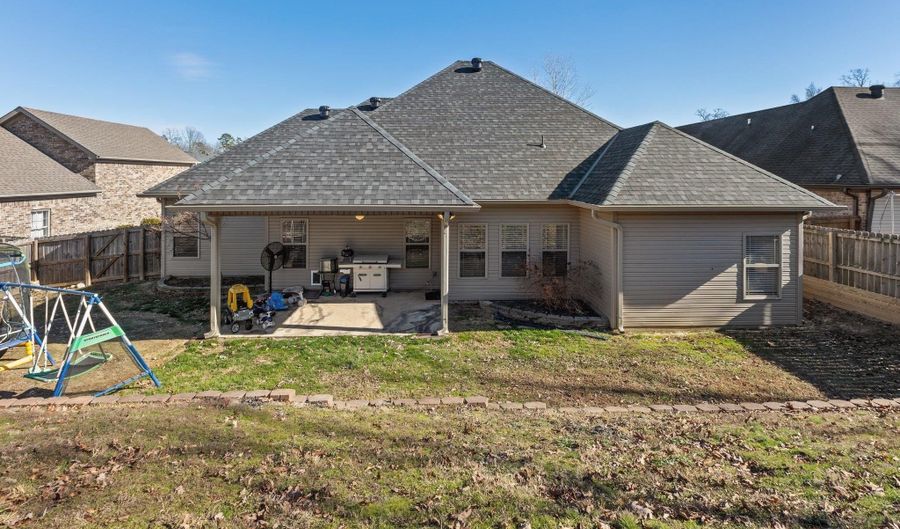6898 Grace Village Dr, Alexander, AR 72002 - 4 Beds, 2 Bath