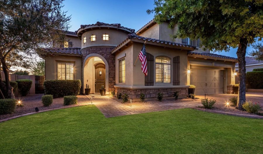 5434 E BARWICK Dr, Cave Creek, AZ 85331 - 5 Beds, 3 Bath