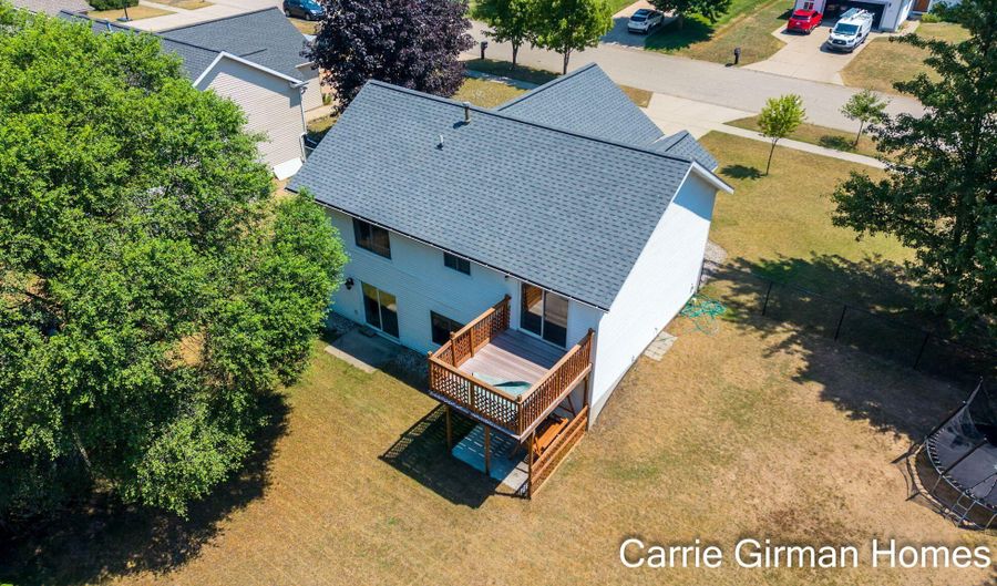 11011 Skyway Ln, Allendale, MI 49401 - 4 Beds, 2 Bath