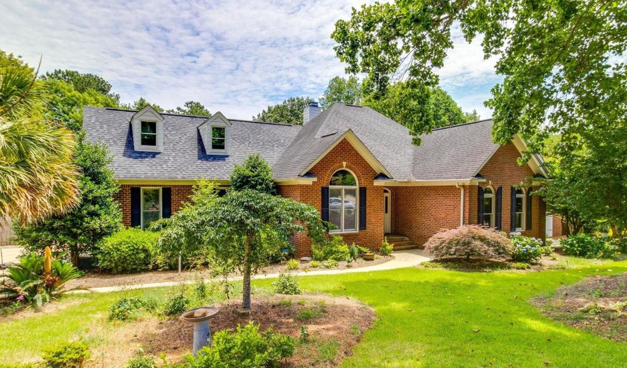 103 N Crescent Lake Way, Blythewood, SC 29016 - 3 Beds, 3 Bath
