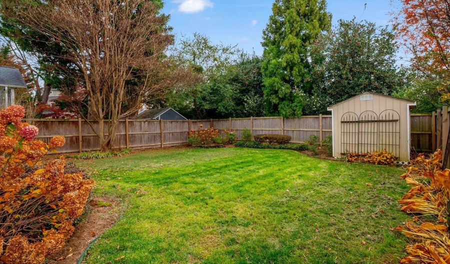 3 CHESTER Ave, Annapolis, MD 21403 - 3 Beds, 3 Bath