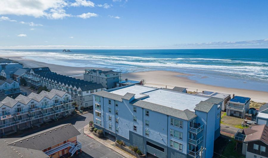 300 N PACIFIC St 37, Rockaway Beach, OR 97136 - 2 Beds, 2 Bath