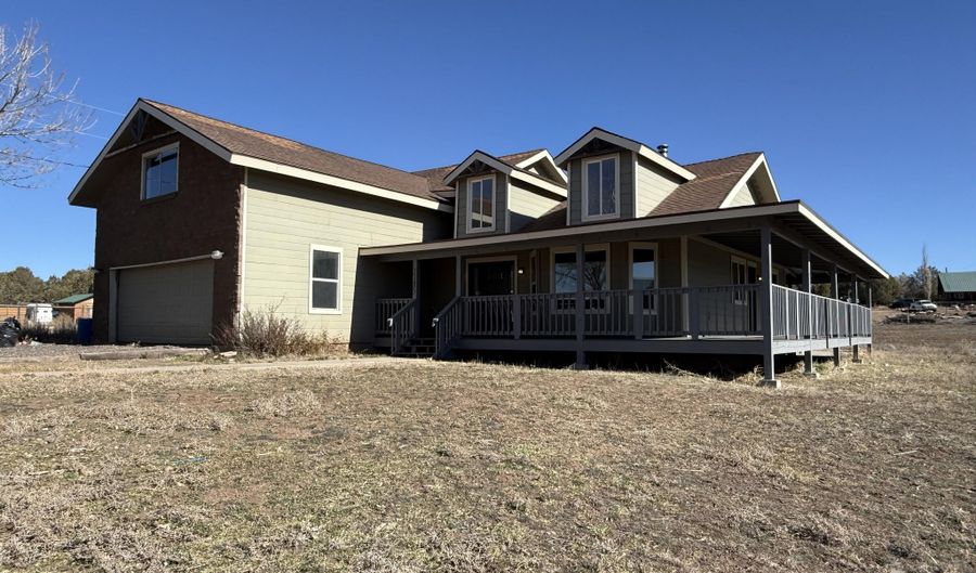 2185 GRAPHITE Rd, Clay Springs, AZ 85923 - 4 Beds, 3 Bath