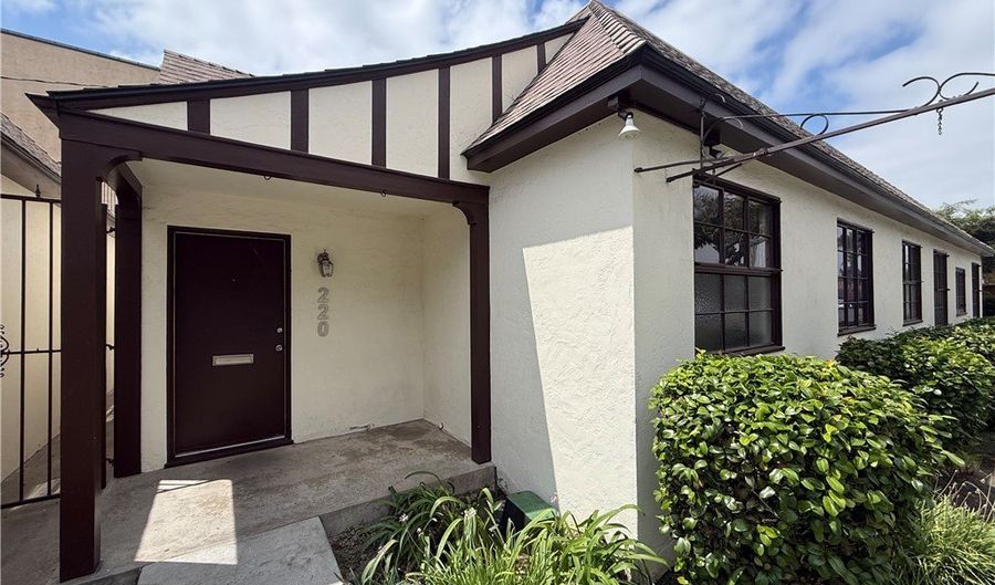 220 W Cypress, Anaheim, CA 92805 - 0 Beds, 0 Bath