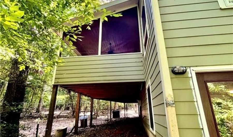 345 Three Oaks Dr, Athens, GA 30607 - 4 Beds, 4 Bath