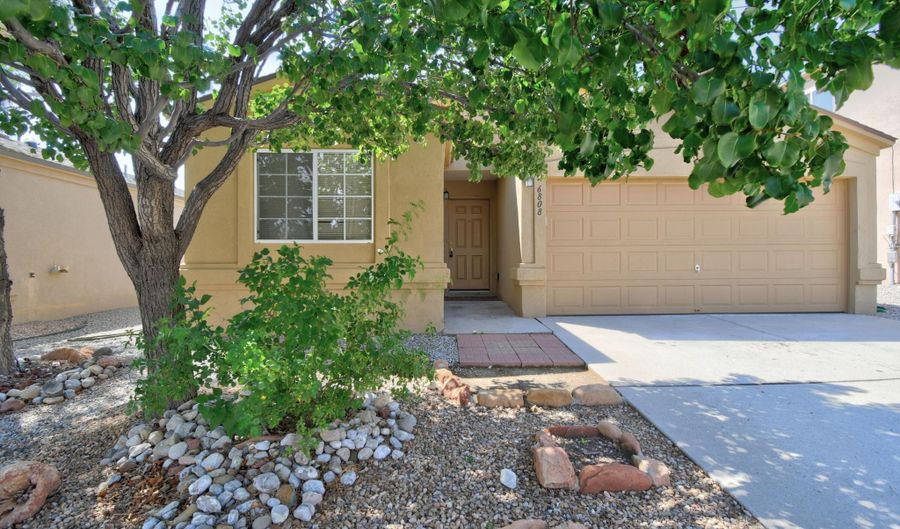 6808 Candelia NW Ave, Albuquerque, NM 87114 - 4 Beds, 2 Bath