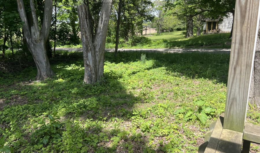 27620 C Dr N, Albion, MI 49224 - 1 Beds, 1 Bath