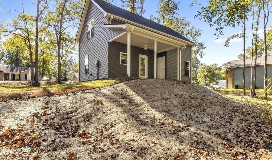228 Saluda St, Belton, SC 29627 - 3 Beds, 3 Bath