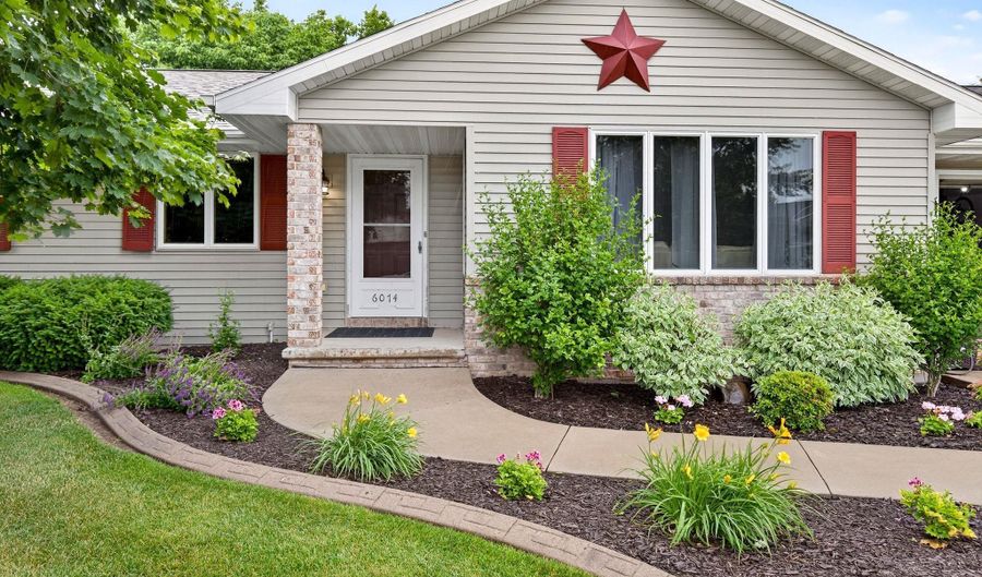 W6074 BLAZING STAR Drive, Appleton, WI 54915 - 3 Beds, 3 Bath