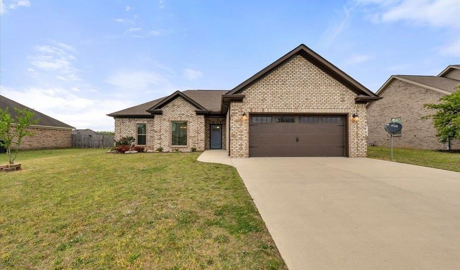 29359 Amy Cir, Ardmore, AL 35739 - 3 Beds, 2 Bath