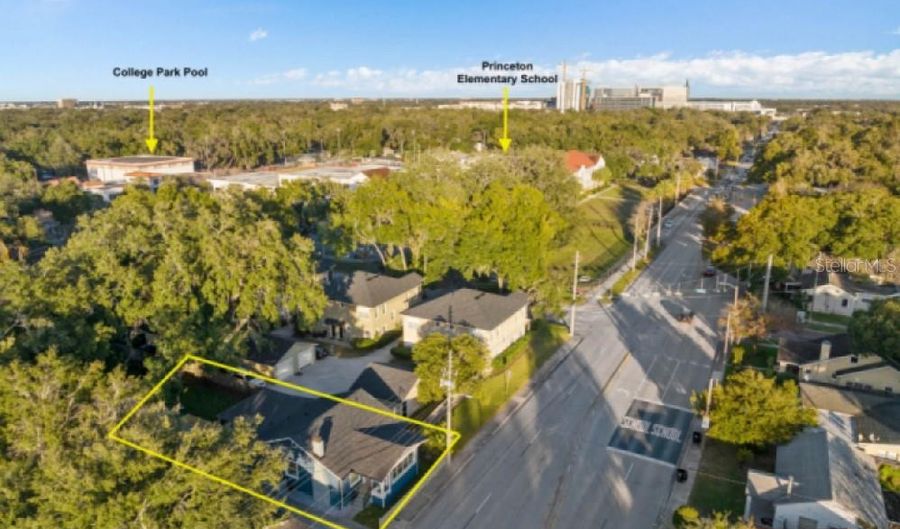 413 W PRINCETON St, Orlando, FL 32804 - 3 Beds, 2 Bath