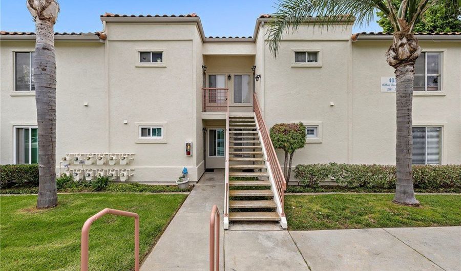 405 Ribbon Beach Way 243, Oceanside, CA 92058 - 2 Beds, 2 Bath