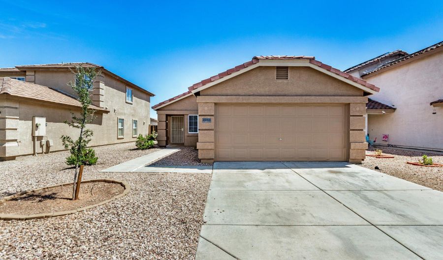 22813 W GARDENIA Dr, Buckeye, AZ 85326 - 3 Beds, 2 Bath