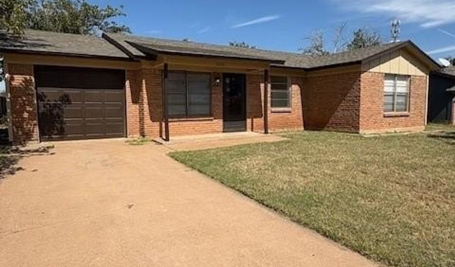 5250 Belton St, Abilene, TX 79605 - 3 Beds, 2 Bath