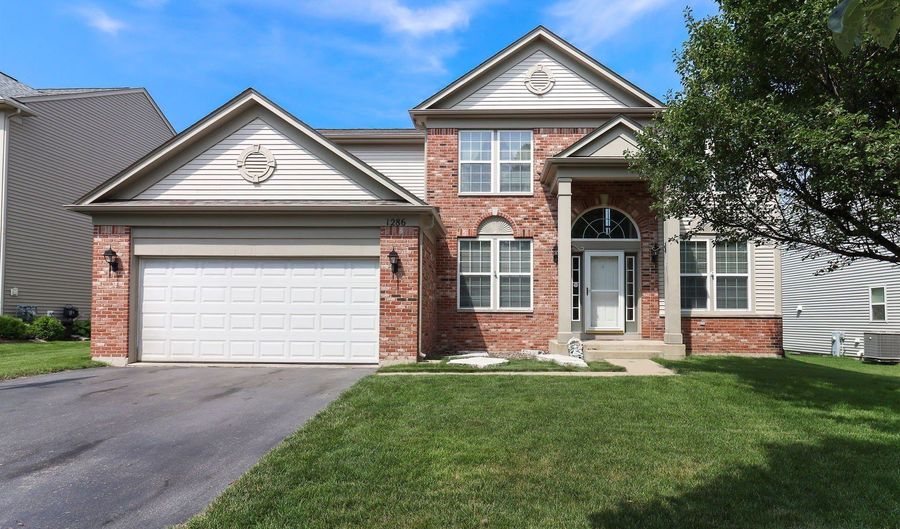 1286 Goldfinch Ln, Antioch, IL 60002 - 4 Beds, 3 Bath