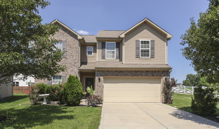 3030 Torchlight Cir, Indianapolis, IN 46217 - 4 Beds, 3 Bath