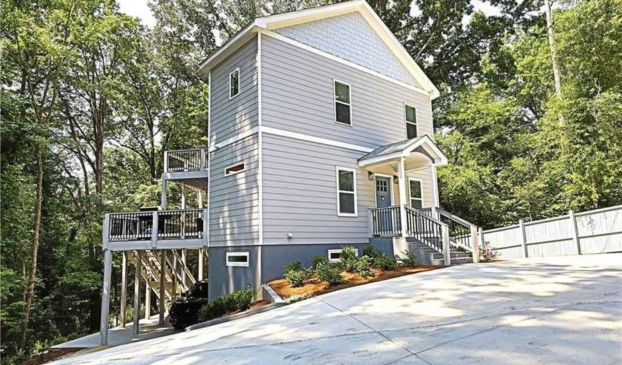 2125 Clay Rd, Austell, GA 30106 - 3 Beds, 3 Bath