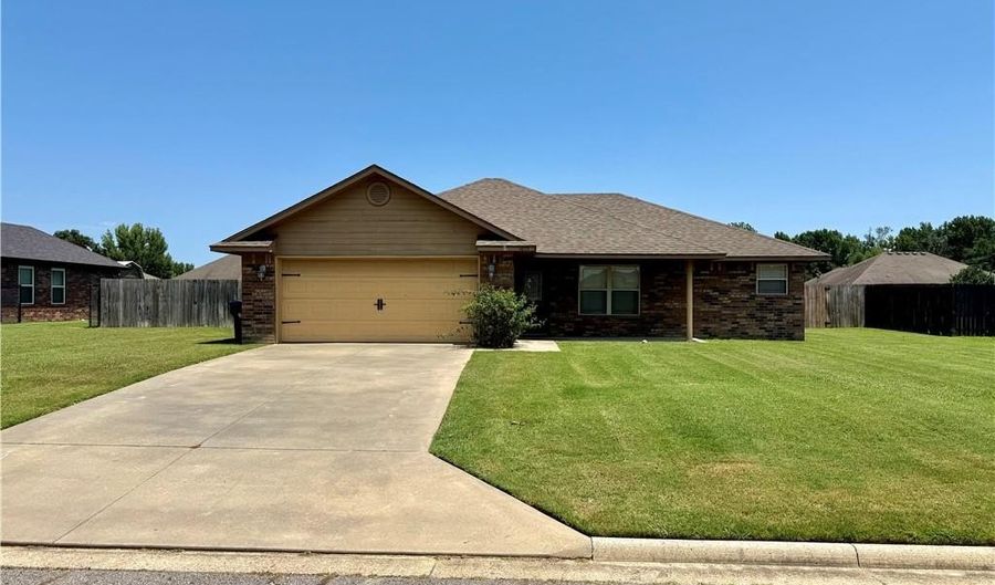 1670 Courtney Ln, Alma, AR 72921 - 3 Beds, 2 Bath