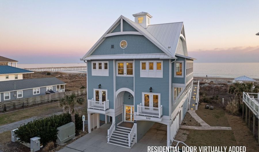 302 Glenn St, Atlantic Beach, NC 28512 - 2 Beds, 4 Bath