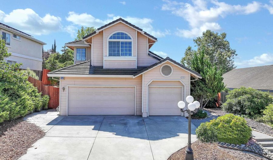 4426 Palisades Way, Antioch, CA 94531 - 5 Beds, 3 Bath