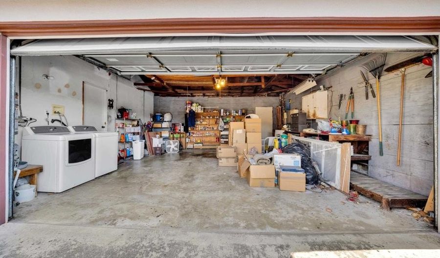 174 Cregar St, Oceanside, CA 92054 - 3 Beds, 2 Bath