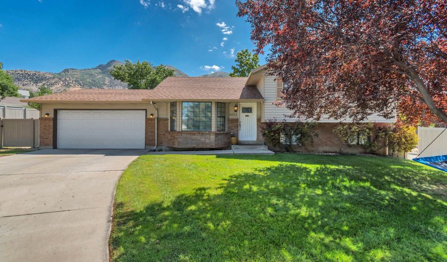 10094 N OAK W, Cedar Hills, UT 84062 - 5 Beds, 4 Bath