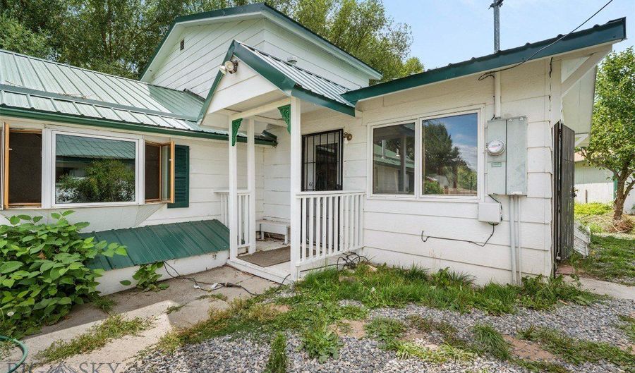 100 N Platt St, Anaconda, MT 59711 - 3 Beds, 2 Bath