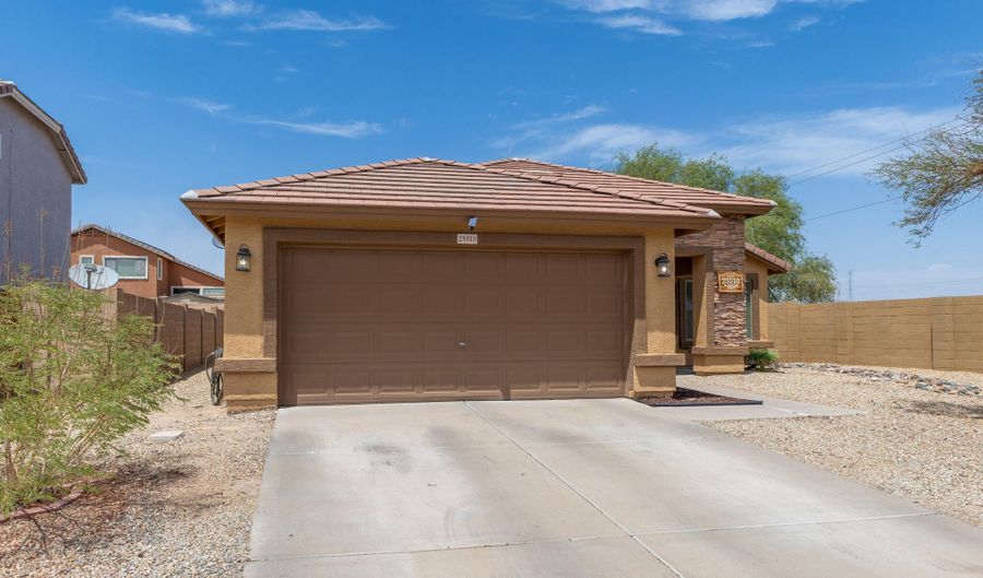 25510 W PIONEER St, Buckeye, AZ 85326 - 3 Beds, 2 Bath