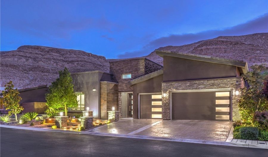 6103 Stone Rise St, Las Vegas, NV 89135 - 3 Beds, 4 Bath