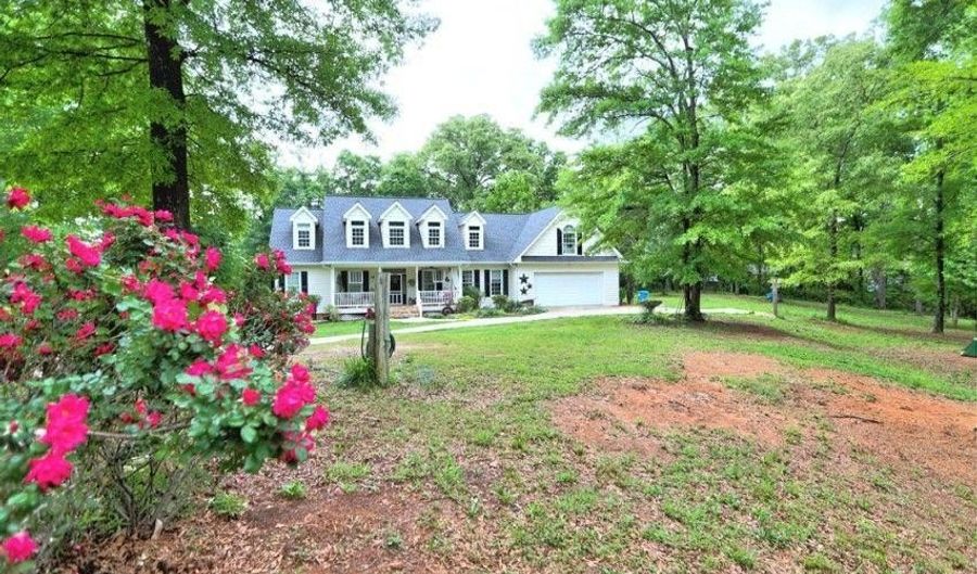 330 FLINT HILL Rd, Aragon, GA 30104 - 5 Beds, 6 Bath