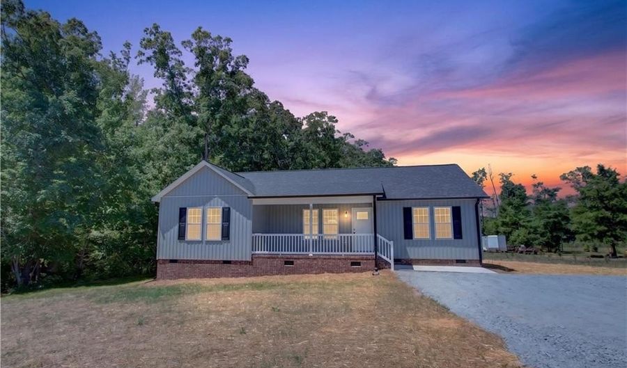 1050 Rising View Way, Asheboro, NC 27205 - 3 Beds, 2 Bath