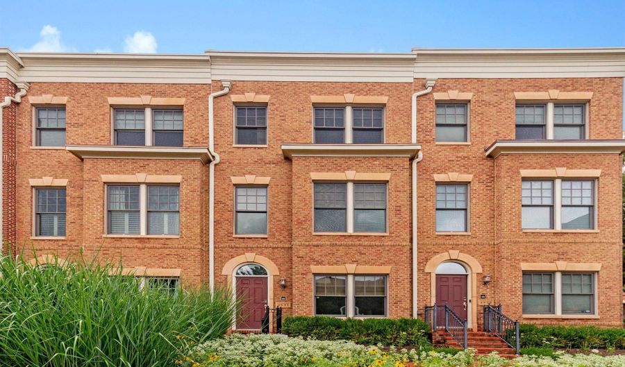 4531 WESTHALL Dr NW, Washington, DC 20007 - 3 Beds, 4 Bath