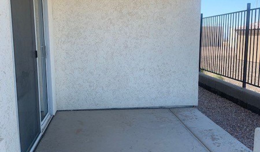 3424 Sunriver Rd 1, Bullhead City, AZ 86429 - 2 Beds, 3 Bath