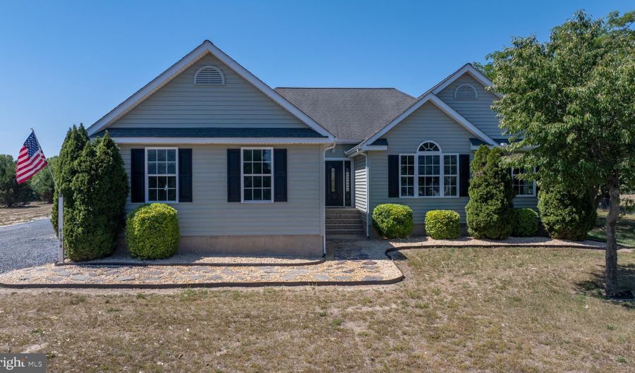 6194 OLD SHARPTOWN Rd, Laurel, DE 19956 - 3 Beds, 2 Bath