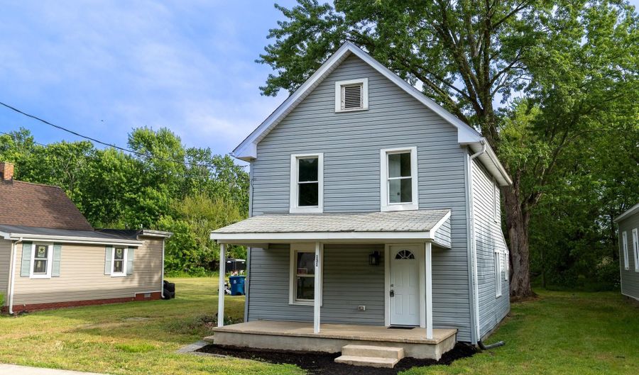 131 W MISPILLION St, Harrington, DE 19952 - 3 Beds, 2 Bath