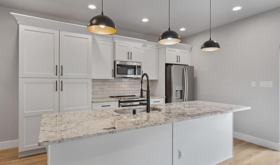 2605 Platinum Dr, Elko, NV 89801 - 5 Beds, 3 Bath