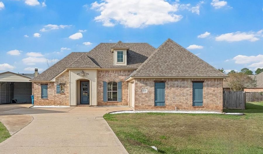 4429 Ellis Ct, Benton, LA 71006 - 4 Beds, 2 Bath