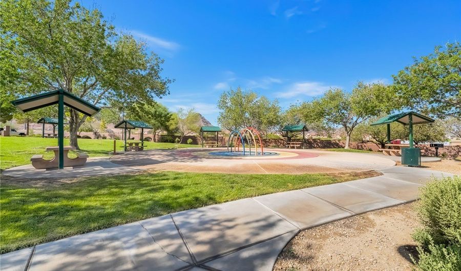 1658 LEFTY GARCIA Way, Henderson, NV 89002 - 2 Beds, 3 Bath