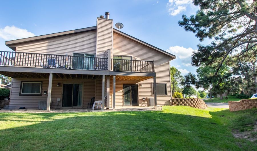 14742 Embry Path, Apple Valley, MN 55124 - 3 Beds, 2 Bath