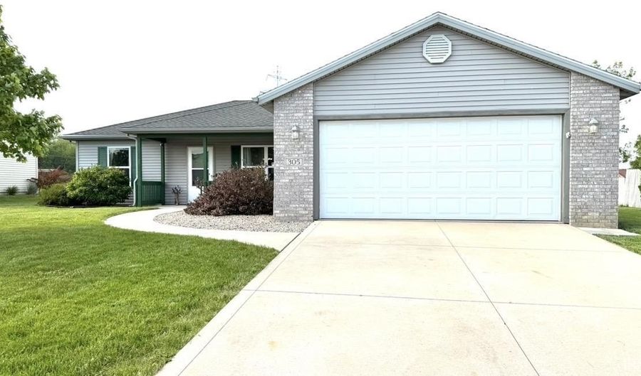 305 W Wind Trl, Avilla, IN 46710 - 3 Beds, 2 Bath