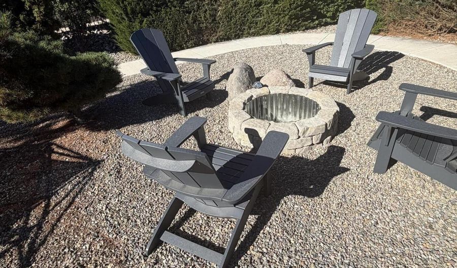 754 Grayhawk Dr, Dayton, NV 89403 - 4 Beds, 3 Bath
