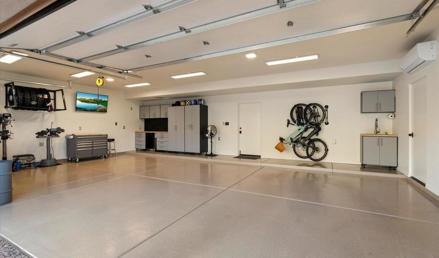 35017 N SUNSET Trl, Carefree, AZ 85377 - 2 Beds, 2 Bath