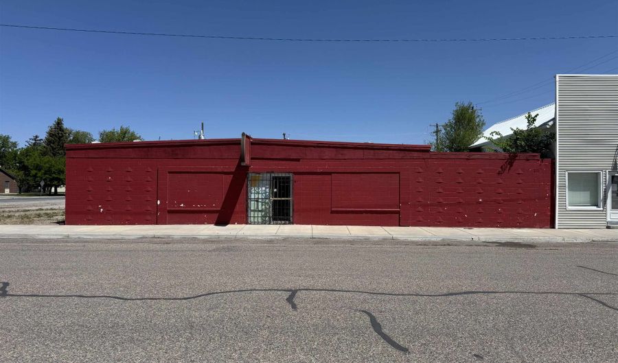 82 W Washington, Aberdeen, ID 83210 - 0 Beds, 0 Bath
