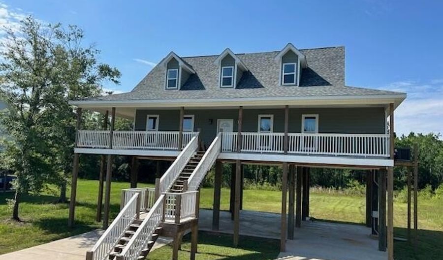 15429 Straw St, Biloxi, MS 39532 - 3 Beds, 3 Bath