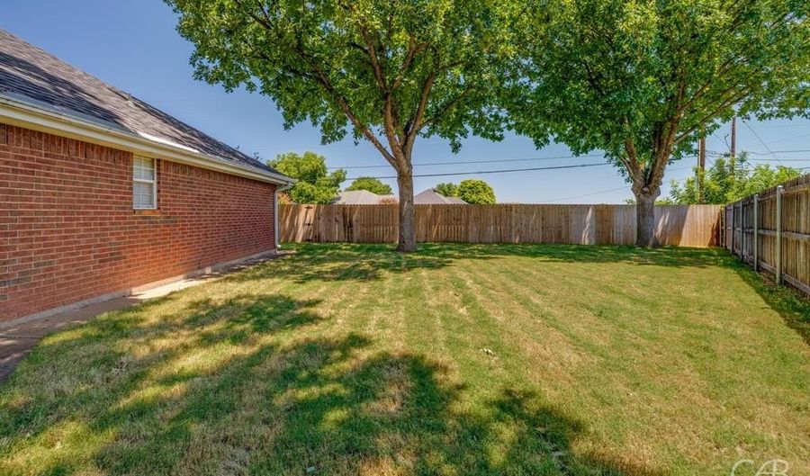 4401 Ridgway Rd, Abilene, TX 79606 - 3 Beds, 2 Bath
